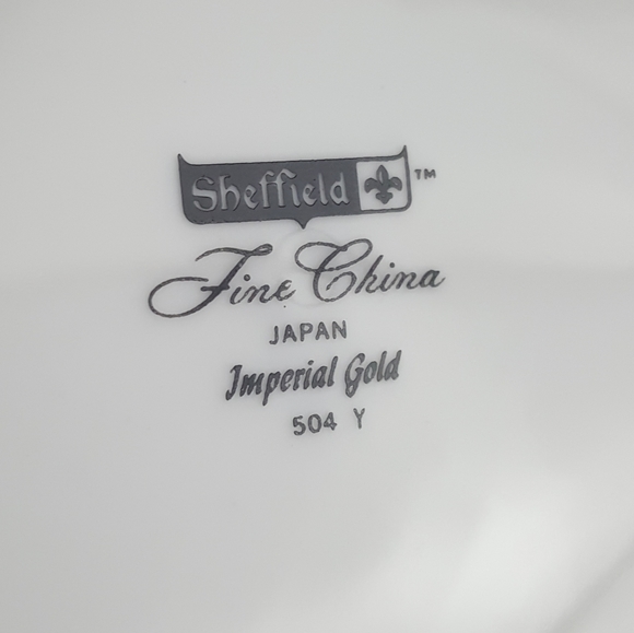 Sheffield 9" Vegetable Bowl - Imperial Gold - Picture 2 of 10